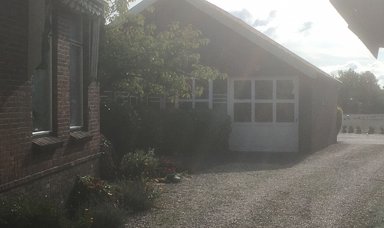 Wasbeeklaan 5, Warmond