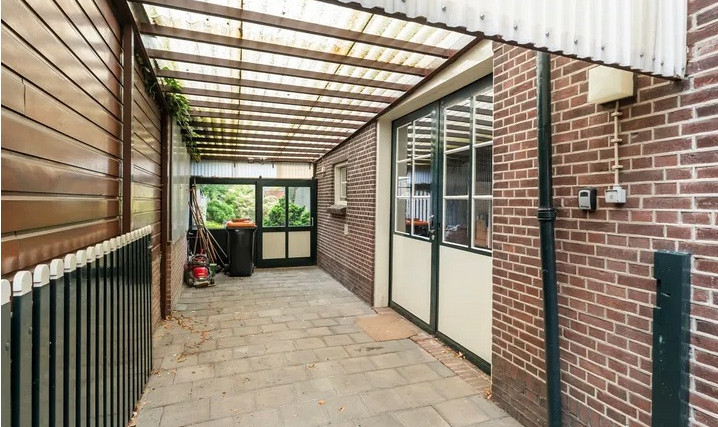 Noordeinde 11, Rijnsburg