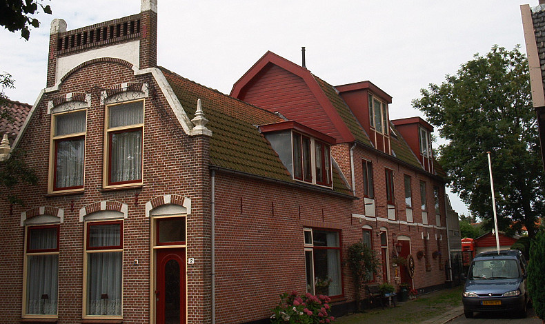 Langevaart 12, Rijnsburg