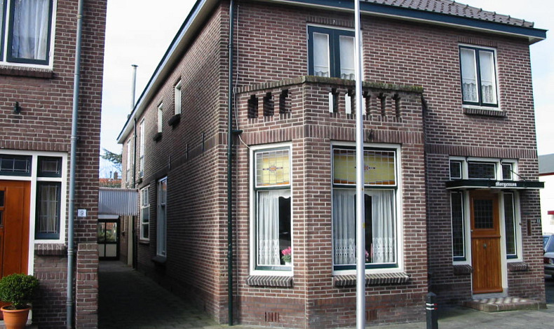 Noordeinde 11, Rijnsburg