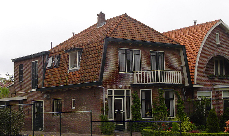 Menneweg 1, Sassenheim