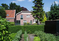 Raadhuisdam 6, Warmond